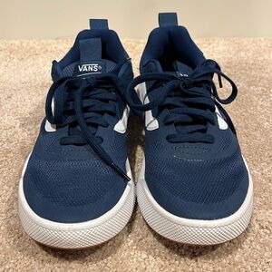 Vans Women’s Blue/White Ultrarange Rapidweld Sneaker, Size 8